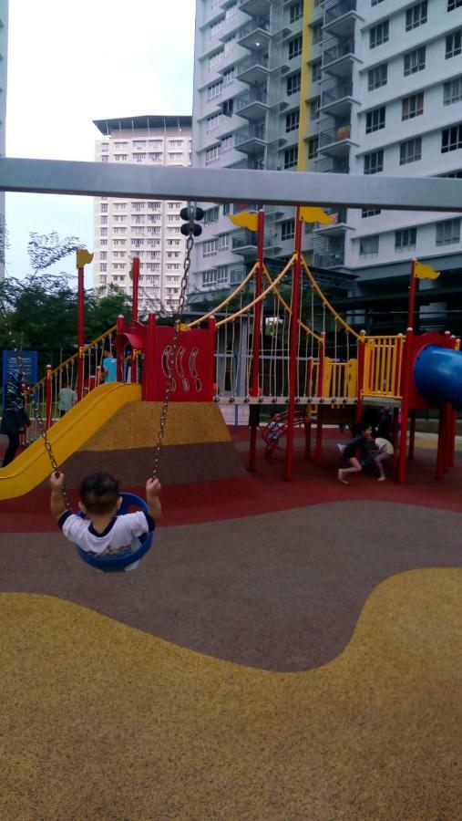 Mintsuite Homestay Putrajaya Exteriör bild